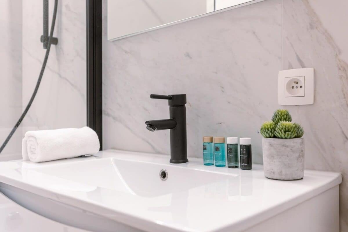 Huswell - Cosy Apartment On Top Location In 데한 외부 사진